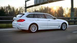 bmw 5 series touring 2017 review