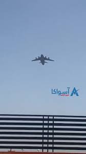 شاهد لحظة سقوط أفغان من الطائرة وهي تحلق في الجو Yt1sjuvi7ugmmm