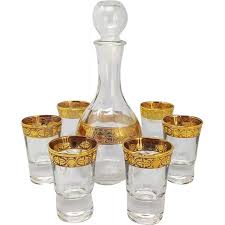 vintage decanter with 6 glasses italy