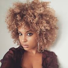 Not a lot of shedding. 7 Natural Instagrammers Who Dyed Their Hair But Maintained Its Health Natural Hair Styles Curly Hair Styles Curly Hair Styles Naturally