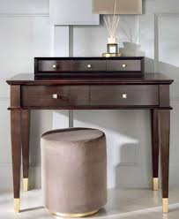 This is another spectacular dressing table design for your small bedroom. Casa Padrino Luxury Neoclassical Dressing Table With 5 Drawers Brown Gold 100 X 50 X H 81 Cm Art Deco Furniture