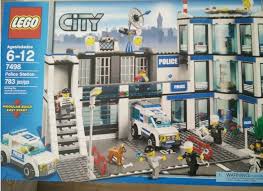 lego city police station 7498