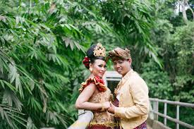 Blogspot foto prawedding jawa / kumpulan foto foto gay: Prewedding Adat Bali Ayumi Dan Tude