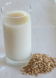 Resultado de imagem para leite de aveia com farinha de aveia