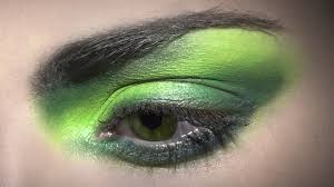 green eyeshadow