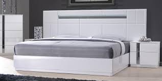 Queen size bed frames, full size bed frames and more sizes are offered here at big lots and deliver an array of styles so you can find one in a cinch. Monte Carlo King Size White Lacquer Chrome 5pc Bedroom Set W Light Ebay