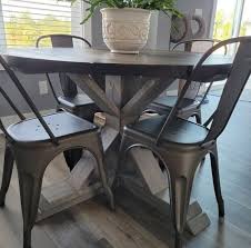 Round Farmhouse Table Set With Chairs