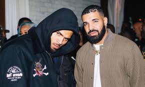 Chris brown mix 2021 new r b hits mix 2021. Drake Chris Brown Sent Fans Into A Fenzy After Linking Up In La Urban Islandz