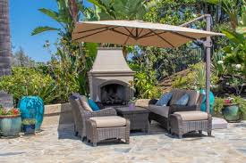 looking for a patio umbrella here are