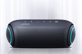 A connected world, free from wires. Lg Xboom Go Pl7 Portable Bluetooth Speaker With Meridian Audio Technology Pl7 Lg Usa