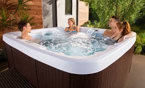 Best Hot Tubs And Spas For Your Outdoor