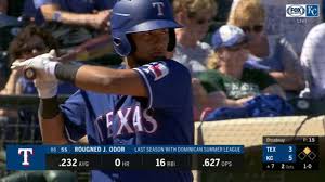 Rougned Odor Plays With Brother Rougned Odor Mlb Com