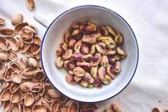 Do pistachio nuts open naturally?