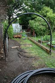 How To Make Your Own Polytunnel