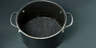 Get Burnt Sugar Off A Cooking Pan
