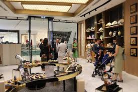 See more ideas about opening a boutique, boutique decor, store design interior. Japanese Luxury Home Decor Store Opens First Outlet In Center Of The World Middle East Arab News Japan