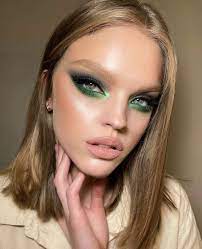 the best neon makeup looks to wear all