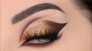 gold glitter cut crease for holiday