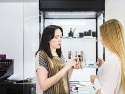 how to become a beauty consultant