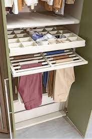 cómo organizar un armario de ropa los