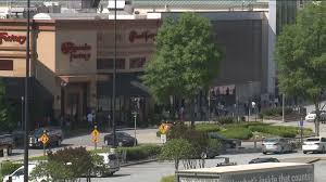 lenox square open to pers 11alive com