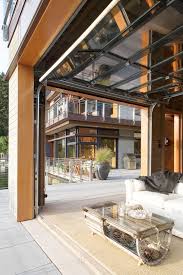 26 Smart Glass Garage Door Ideas For