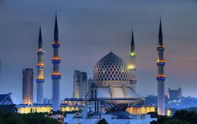 Berikut adalah latar belakang dan sejarah bangunan bersejarah di malaysia yang dapat dikongsi pada anda semua. Tempat Menarik Di Selangor Terkini Rancang Percutian Ke Negeri Maju Pesat Membangun Lokasi Percutian