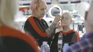 free makeup cles to cancer patients