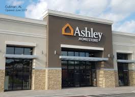 Buy ashley furniture & get living room & dining room sets, recliners, beds & bedroom suites, tv stands, ottomans & occasional tables. Furniture And Mattress Store At 1656 Town Sq Sw Cullman Al Ashley Homestore