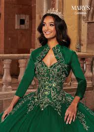 Quinceanera and sweet 15 dresses from house of wu quinceanera collection. Carmina Quinceanera Dresses Style Mq1087 In Champagne Royal Emerald Light Gold Color