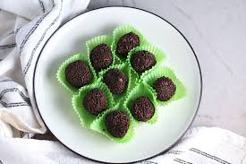 brazilian chocolate dessert truffles
