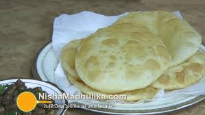 aloo bhatura recipes nishamadhulika com
