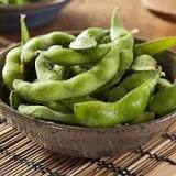Can you eat unshelled edamame?