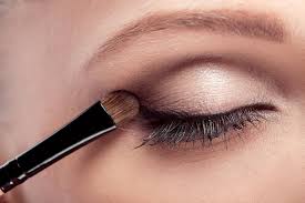 how to apply eyeshadow step by step