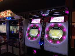 SEGA's maimai Pink Plus arcade gets English location testing at Dave &  Buster's » SEGAbits - #1 Source for SEGA News