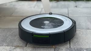 clean a patio with a robot vacuum