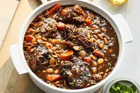 jamaican braised oxtails with carrots