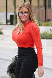 Carol vorderman showed off her stunning figure in a seasonally themed outfit on sunday.posing for carol vorderman shared a new video with her social media followers on wednesday, and it's sure to. Carol Vorderman 58 Shows Off Hourglass Curves In Body Hugging Outfit