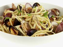 y linguine with clamussels