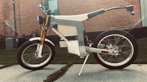 a utilitarian electric motorcycle that