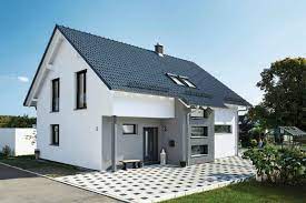 Satteldach bungalow haus bungalow modern haus design architektur haus. Klassisches Einfamilienhaus Mit Modernen Akzenten Livvi De