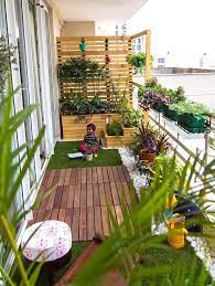 apartment balcony garden