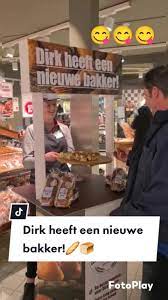 Dirk heeft een nieuwe bakker!!!!🍞🥐🥖🍩🍪 #wijzijndirk #dirkvandenbro... |  TikTok