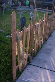 halloween wood pallet fence sew woodsy