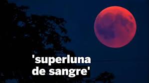 Este eclipse lunar, lleva por nombre 'luna roja' o 'luna de sangre' debido a su color adoptado una vez dentro de la umbra del planeta tierra. Superluna De Sangre Con Eclipse Lunar Total Donde Y Cuando Verlo Ciencia El Pais