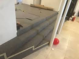 flooring installation specialist