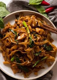 thai drunken noodles pad kee mao