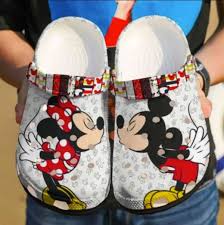 With tenor, maker of gif keyboard, add popular minnie mouse animated gifs to your conversations. Mickey Mouse And Minnie Mouse Crocs Clog Shoes