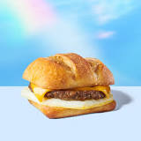 Does the Impossible breakfast sandwich at Starbucks have real cheese?