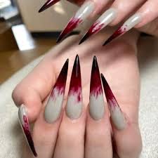 nail salons near dundee or 97115